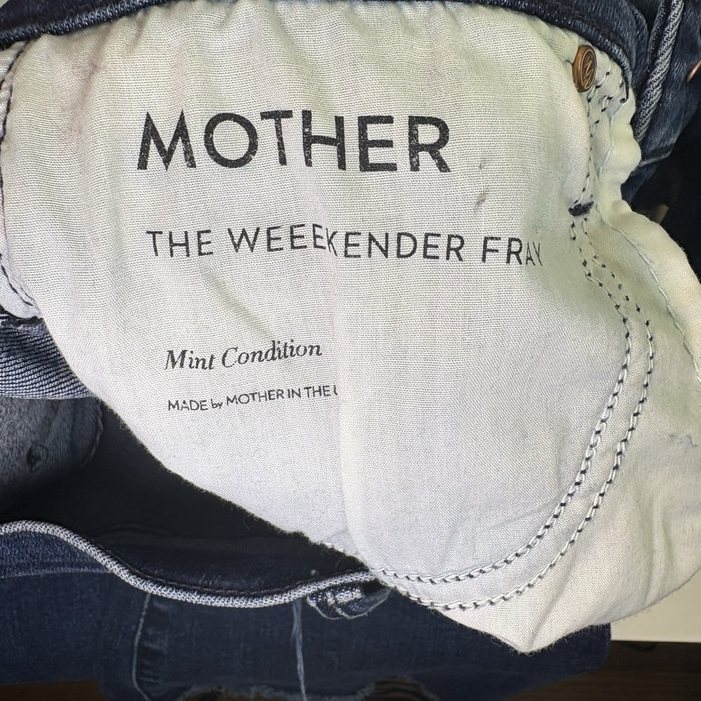 Mother Size 23 The Weekender Fray Mint Condition Flare Jeans Raw Hem High Rise - Picture 6 of 9